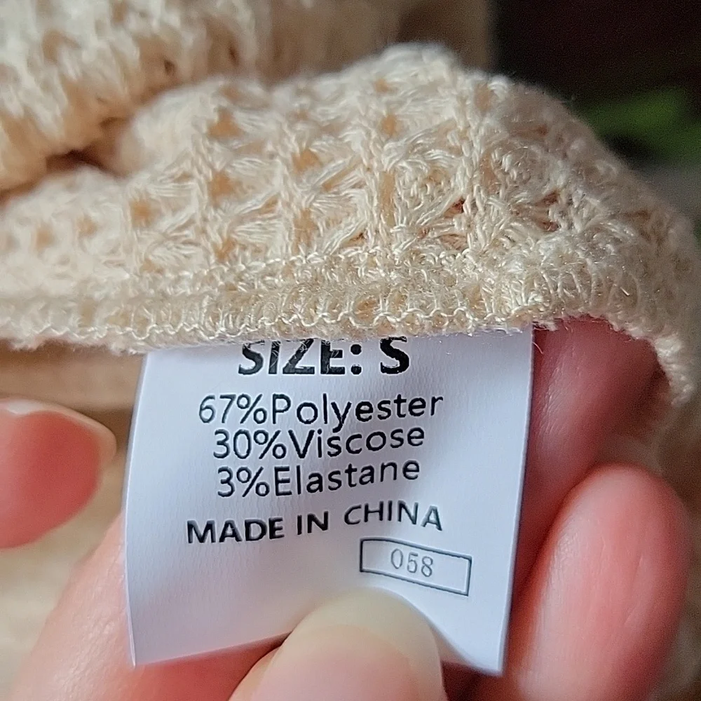 Brand new crochet back top - Picture 6 of 7